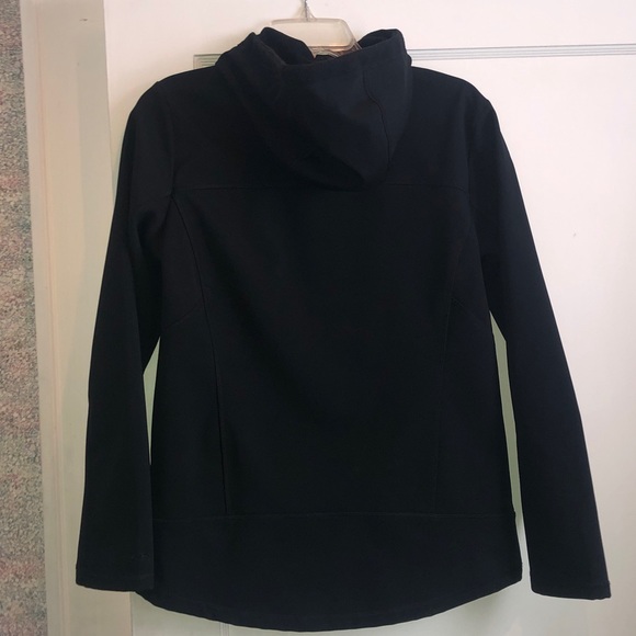 women’s light weight, water resistant, outerwear - Picture 3 of 4